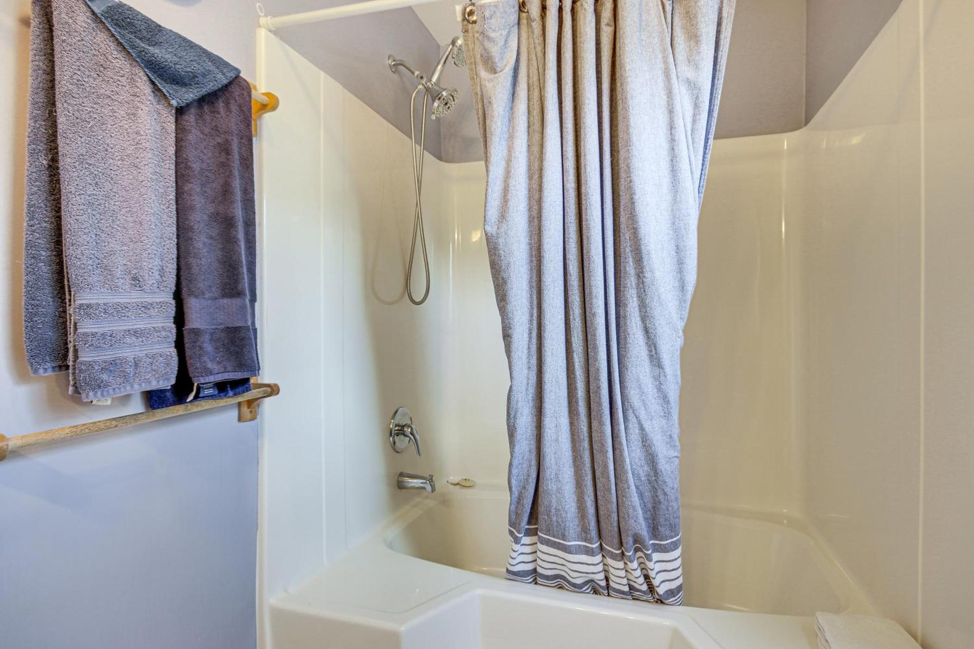 Pet-Friendly Lakehouse View Tower And Fire Pit! Lake Murray Shores Esterno foto
